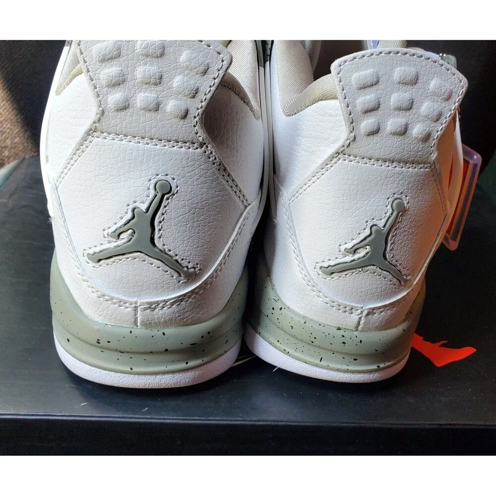 Jordan 4 Retro White Oreo